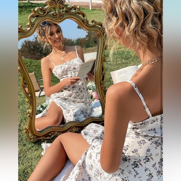 Floral Spaghetti Strap Dress - Picture 3 of 11